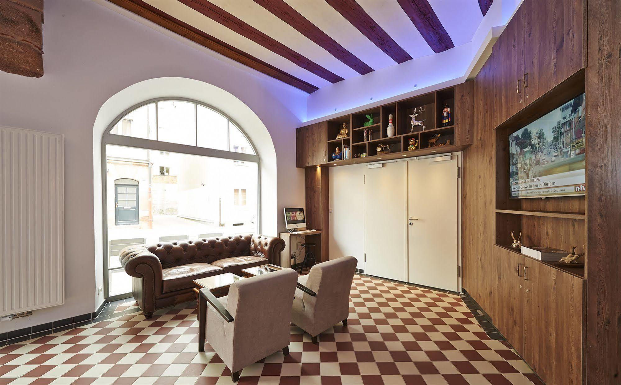 Elch Boutique 3*